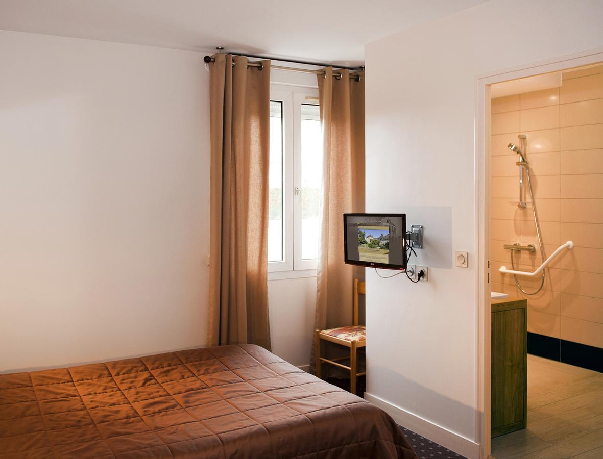 Logis Hotel Restaurant Du Labrador Saint-Benoit-sur-Loire Екстер'єр фото