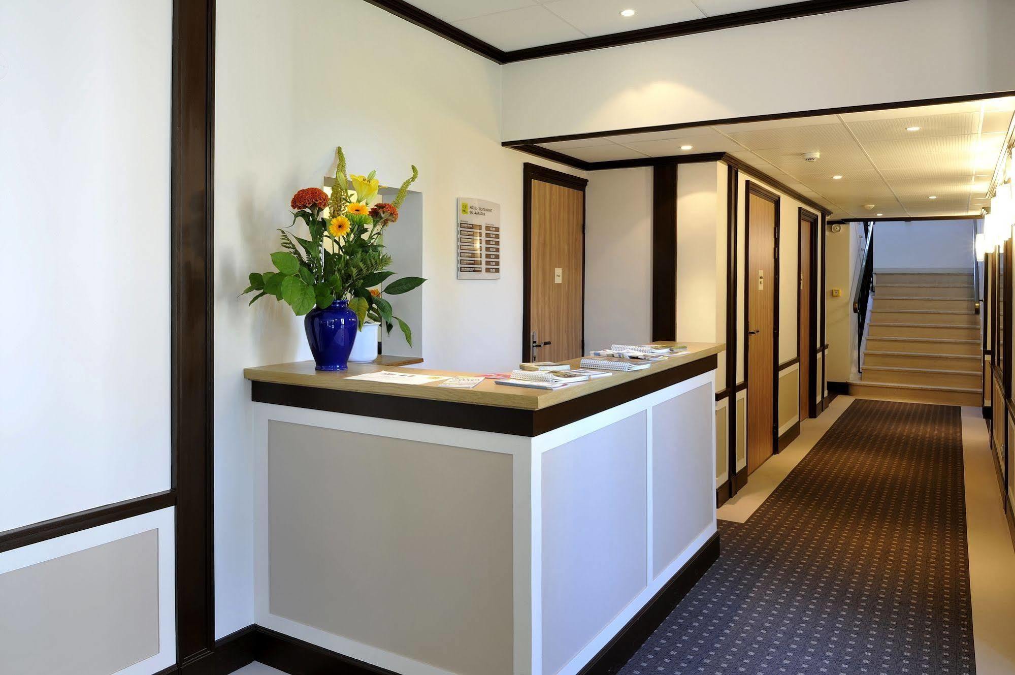 Logis Hotel Restaurant Du Labrador Saint-Benoit-sur-Loire Екстер'єр фото